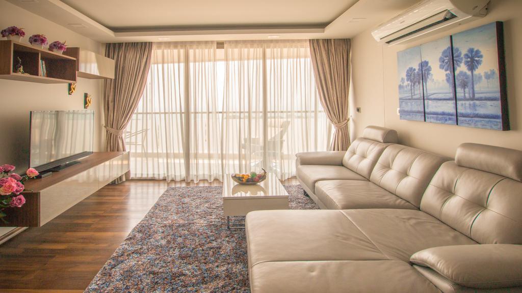 Luxury Seaview The Peak Towers 200m To Apartemen