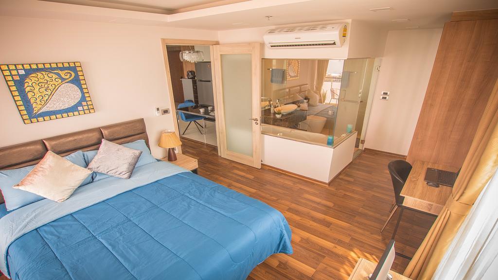 Apartemen Luxury Seaview The Peak Towers 200m To *