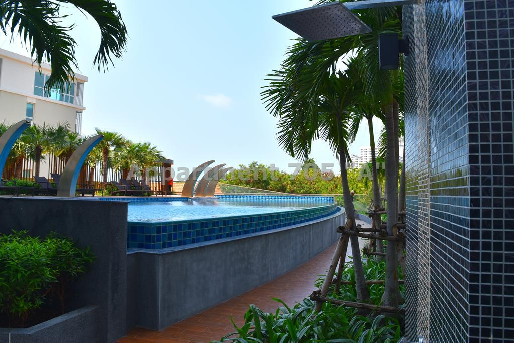 Apartemen Luxury Seaview The Peak Towers 200m To Pattaya